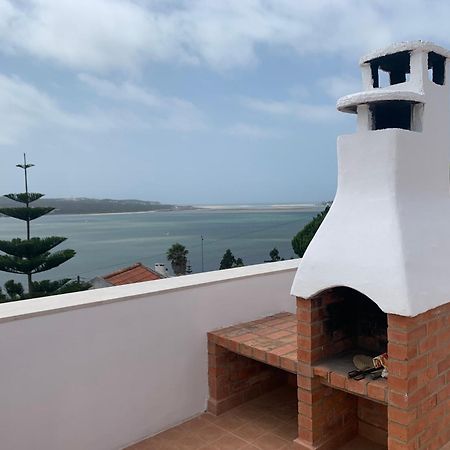 A Casa Da Foz Villa Nadadouro Luaran gambar