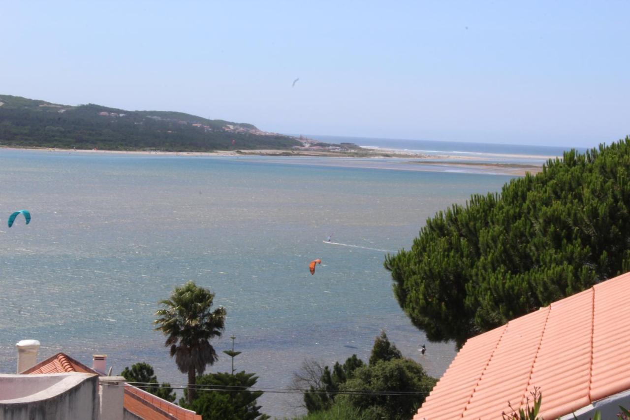 A Casa Da Foz Villa Nadadouro Luaran gambar